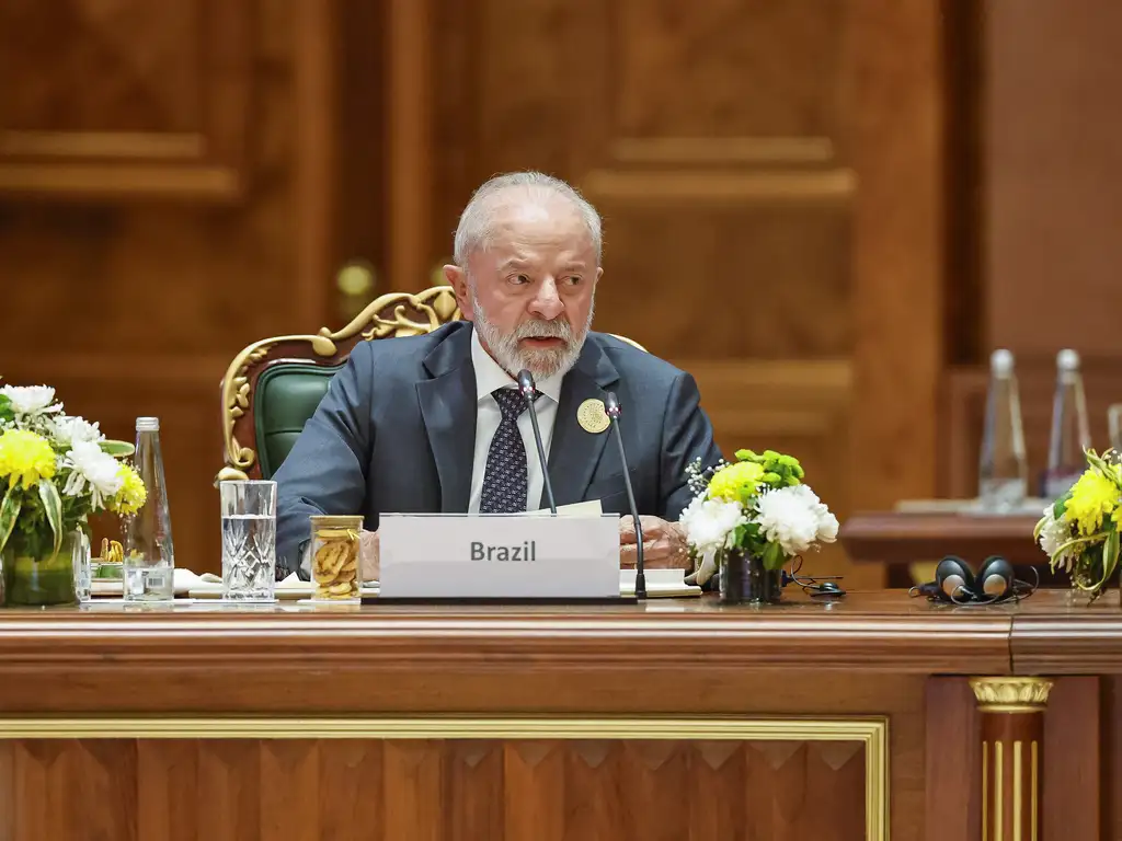 Lula decreta situação de calamidade pública em Juiz de Fora (MG) e ordena “imediata mobilização” após óbitos.