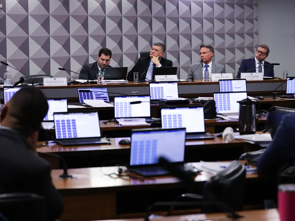 CPMI do INSS informou que deverá solicitar ao STF o depoimento do empresário Daniel Vorcaro