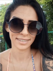 Mulher é morta a facadas dentro de casa na Grande BH, companheiro é preso após crime presenciado pelos filhos