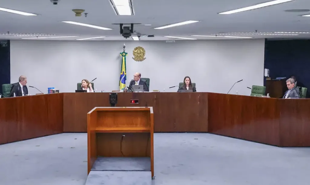 Segunda Turma do STF forma placar de 2 a 0 para preservar a detenção do ex-presidente do BRB e do advogado ligado ao Master