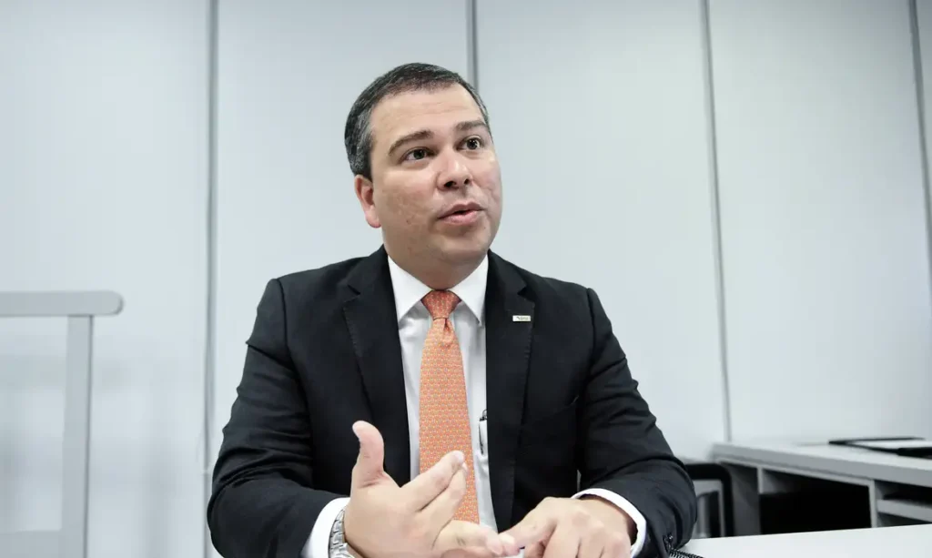 Ex-presidente do BRB buscava há três meses conceder um novo depoimento à PF e tinha como alvo diretores do BC